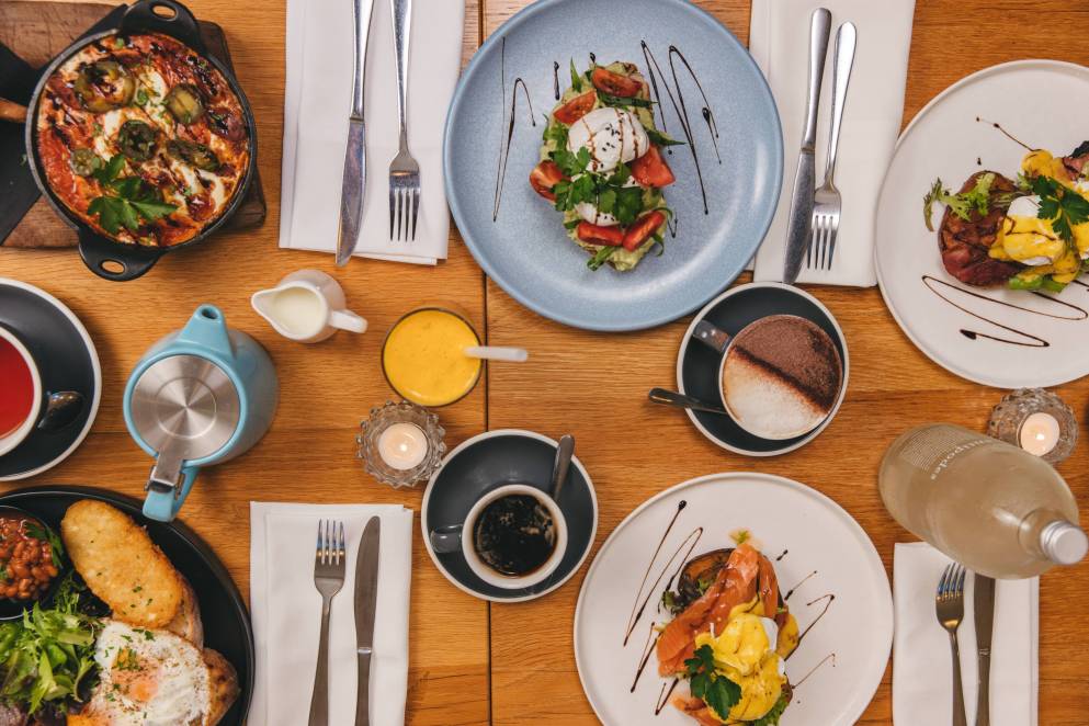 Giraffe-Brunch