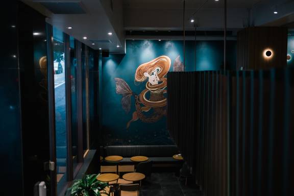 Starbucks Queen Street