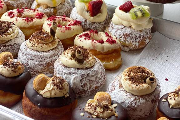 DOE Donuts