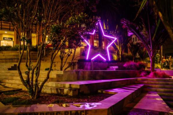 Neon Star