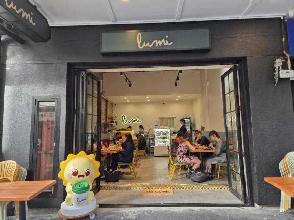 Lumi Cafe